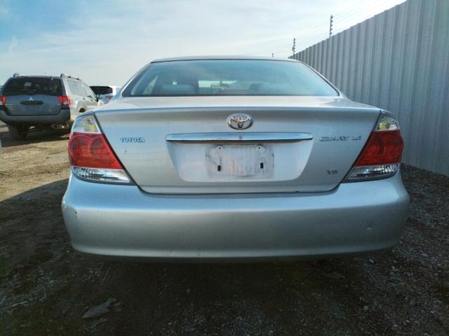 Photo 6 from auction – 2005 TOYOTA CAMRY LE with VIN 4T1BF30K55U096097