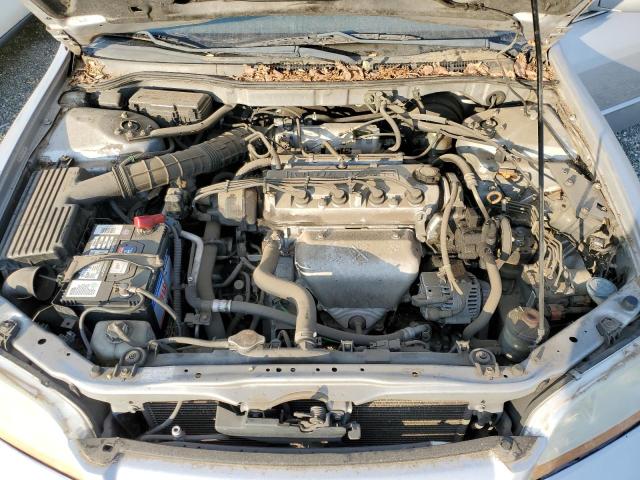 Photo 11 from auction – 2002 HONDA ACCORD EX with VIN 1HGCG668X2A115986