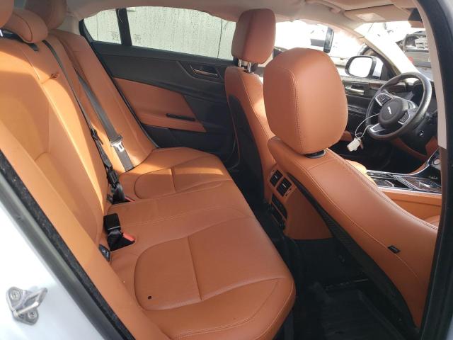 Photo 10 from auction – 2018 JAGUAR XE PORTFOL with VIN SAJAN4EV3JCP17706