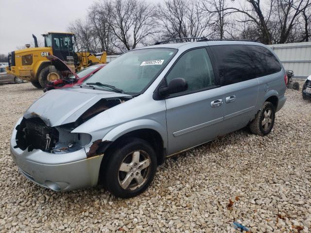 DODGE GRAND CARA 2005 with VIN 2D4GP44L05R501069 - Photo from auction
