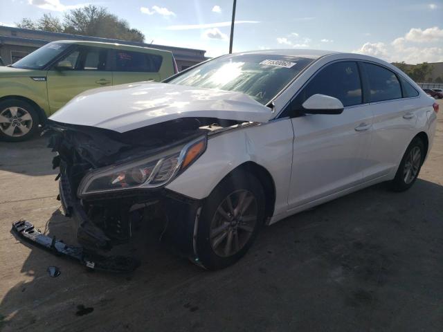 HYUNDAI SONATA SE 2015 with VIN 5NPE24AF7FH010577 - Photo from auction