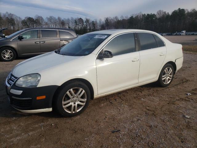 VOLKSWAGEN JETTA WOLF 2007 with VIN 3VWEF71K87M066765 - Photo from auction