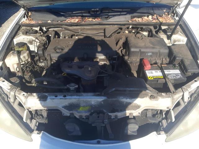 Photo 11 from auction – 2005 TOYOTA CAMRY LE with VIN 4T1BE32K75U534456