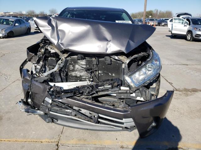 Photo 5 from auction – 2017 TOYOTA HIGHLANDER with VIN 5TDBZRFH6HS365985