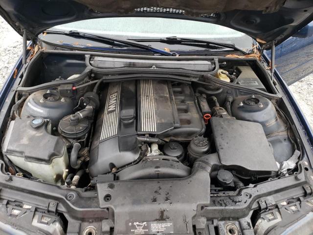 Photo 11 from auction – 2005 BMW 325 I with VIN WBAEV33455KW17314