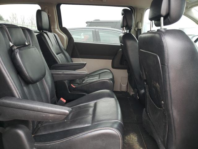 Photo 11 from auction – 2013 CHRYSLER TOWN & COU with VIN 2C4RC1BG0DR722062