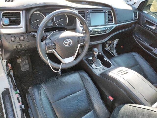 Photo 8 from auction – 2016 TOYOTA HIGHLANDER with VIN 5TDDCRFH9GS018742