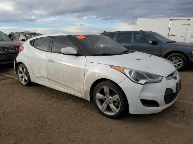 Photo 4 from auction – 2015 HYUNDAI VELOSTER with VIN KMHTC6AD9FU239228