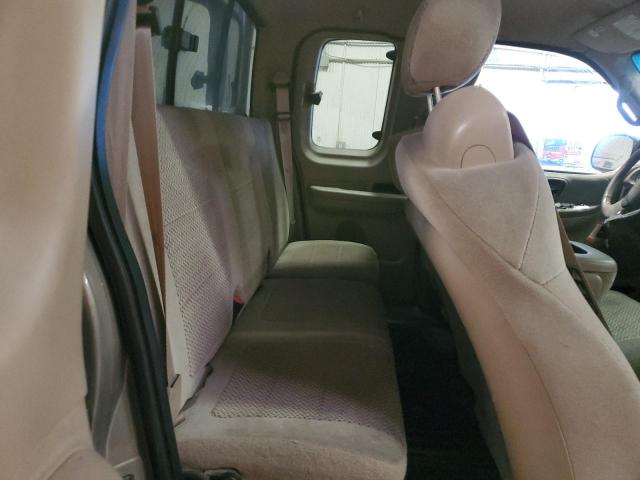 Photo 10 from auction – 2002 FORD F150 with VIN 1FTRX18L92NA63272
