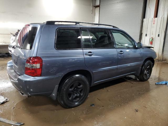 Photo 3 from auction – 2004 TOYOTA HIGHLANDER with VIN JTEGD21A840090439
