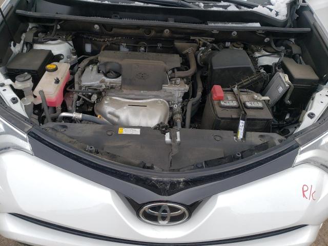 Photo 12 from auction – 2017 TOYOTA RAV4 SE with VIN 2T3JFREV5HW685986