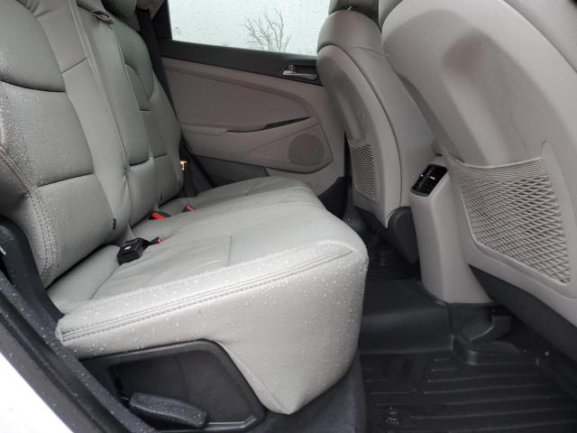 Photo 11 from auction – 2017 HYUNDAI TUCSON LIM with VIN KM8J33A22HU329375