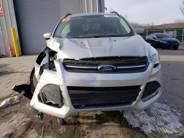 Photo 5 from auction – 2016 FORD ESCAPE SE with VIN 1FMCU9GX5GUB50273