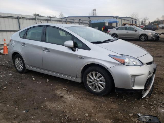 Photo 4 from auction – 2012 TOYOTA PRIUS PLUG with VIN JTDKN3DP6C3028603