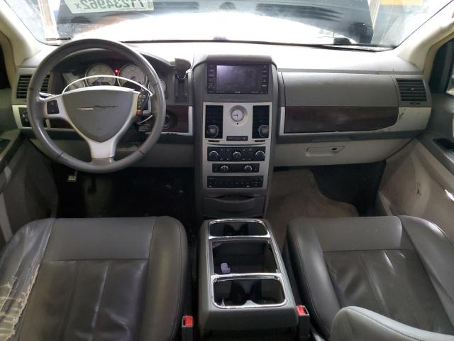 Photo 8 from auction – 2010 CHRYSLER TOWN & COU with VIN 2A4RR5D10AR189120
