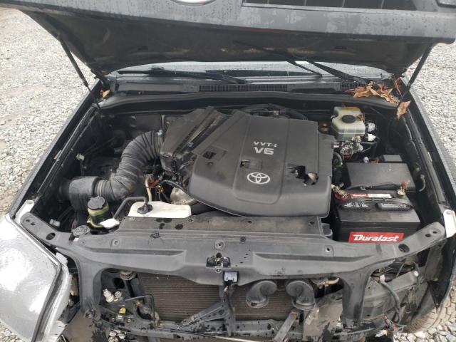 Photo 12 from auction – 2004 TOYOTA 4RUNNER SR with VIN JTEZU14R548020757