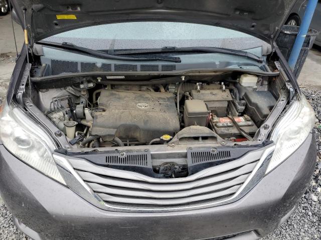 Photo 12 from auction – 2013 TOYOTA SIENNA XLE with VIN 5TDYK3DC0DS338942