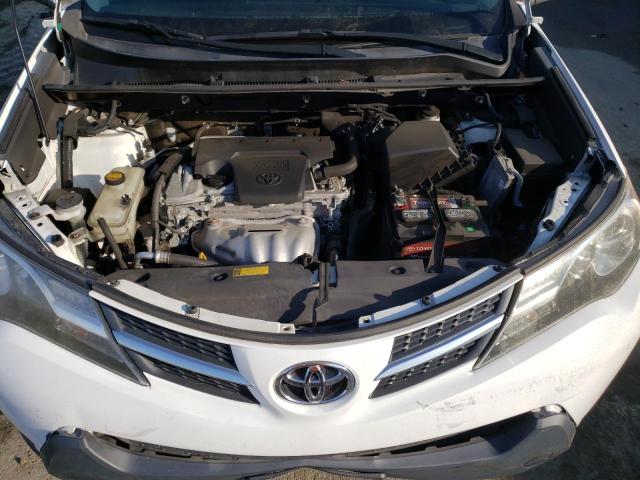 Photo 12 from auction – 2013 TOYOTA RAV4 XLE with VIN 2T3RFREV3DW024308