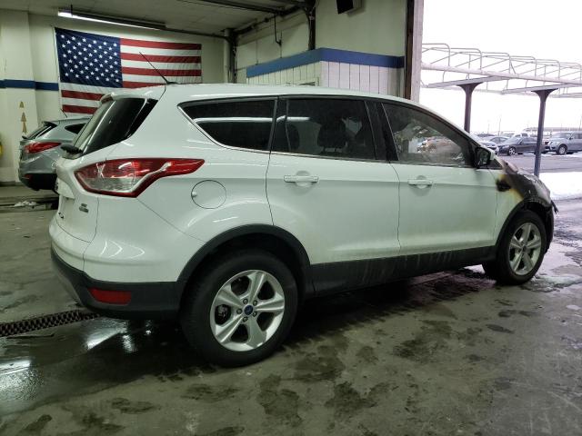 Photo 3 from auction – 2016 FORD ESCAPE SE with VIN 1FMCU9GX3GUC44619