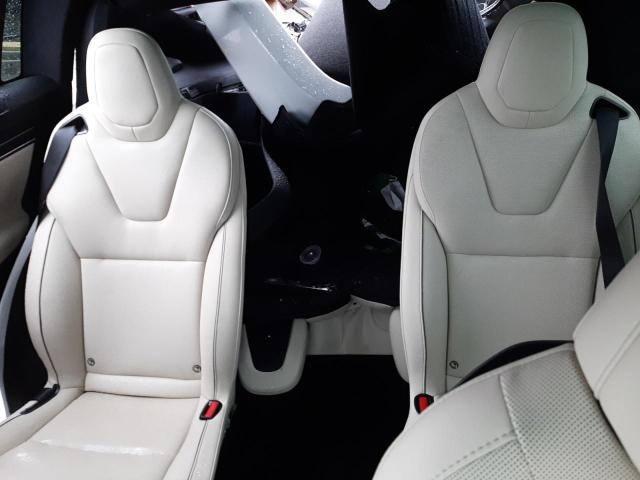 Photo 10 from auction – 2022 TESLA MODEL X with VIN 7SAXCBE62NF357223