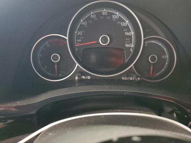 Photo 9 from auction – 2018 VOLKSWAGEN BEETLE S with VIN 3VWFD7AT4JM717075