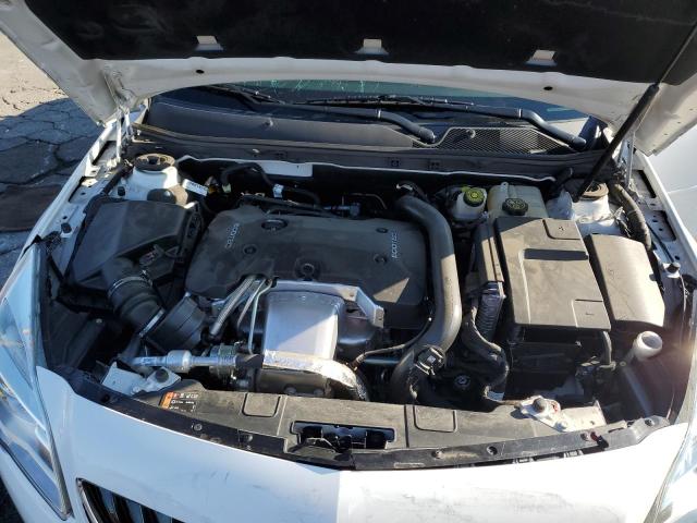 Photo 11 from auction – 2017 BUICK REGAL SPOR with VIN 2G4GL5EX4H9112421