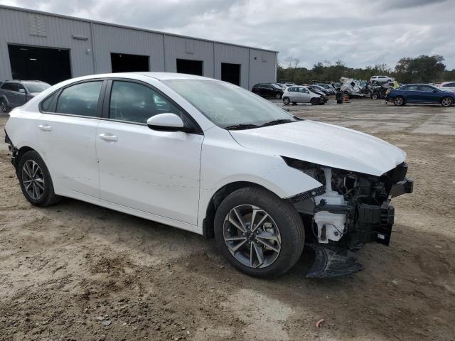 Photo 4 from auction – 2023 KIA FORTE LX with VIN 3KPF24AD5PE516479