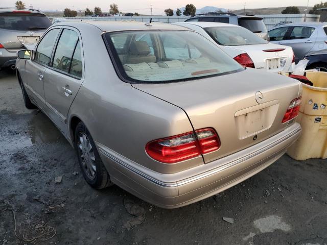 Photo 2 from auction – 2001 MERCEDES-BENZ E 320 with VIN WDBJF65J01B169978