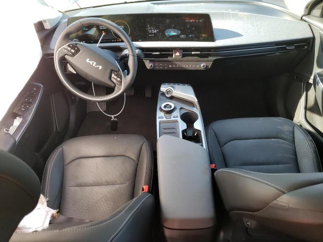 Photo 8 from auction – 2022 KIA EV6 LIGHT with VIN KNDC3DLC1N5034069