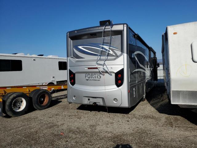 Photo 4 from auction – 2022 FORD F53 with VIN 1F66F5DN6M0A11525