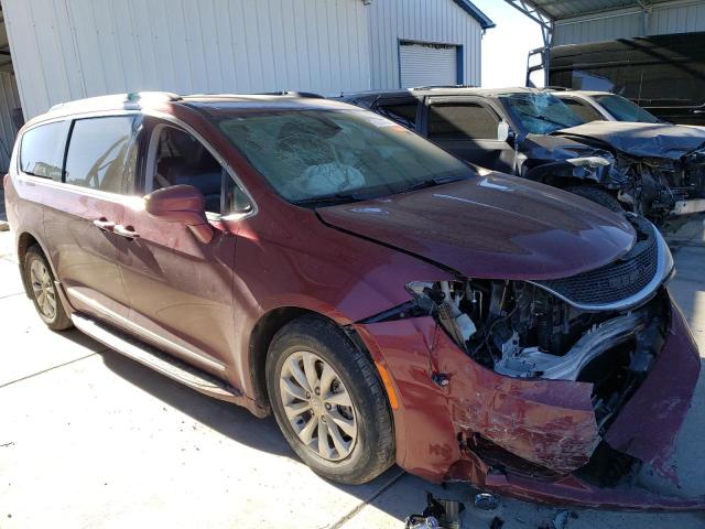 Photo 4 from auction – 2017 CHRYSLER PACIFICA T with VIN 2C4RC1BG7HR657961