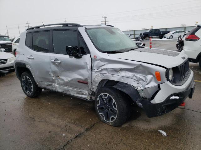 Photo 4 from auction – 2017 JEEP RENAGADE with VIN ZACCJBCBXHPE99379