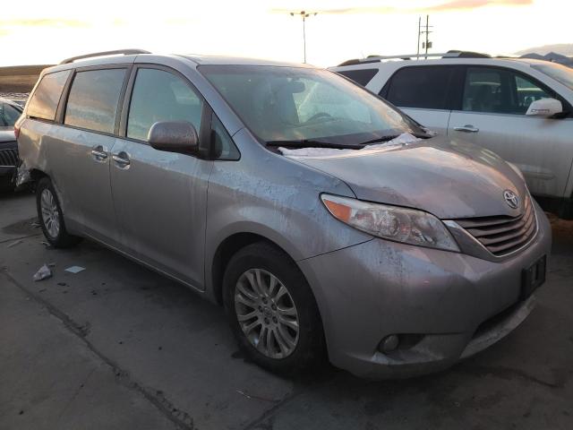 Photo 4 from auction – 2015 TOYOTA SIENNA XLE with VIN 5TDYK3DC4FS664830