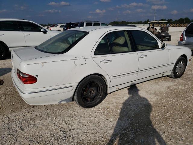 Photo 3 from auction – 2000 MERCEDES-BENZ E 320 with VIN WDBJF65J2YB009224