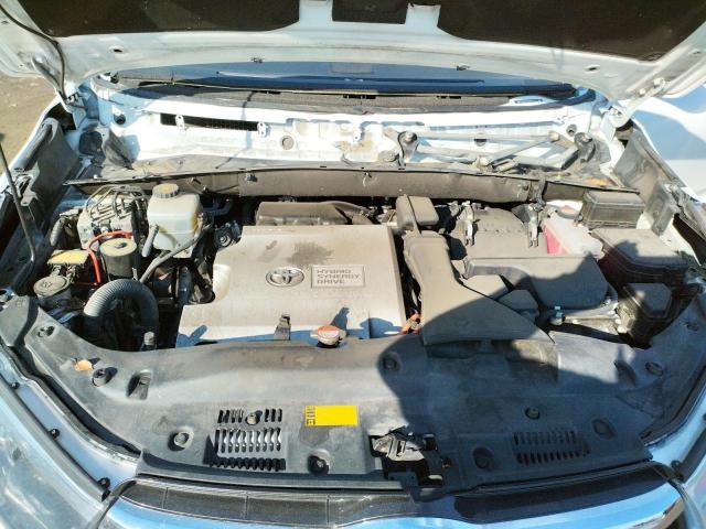 Photo 11 from auction – 2016 TOYOTA HIGHLANDER with VIN 5TDDCRFH9GS018742