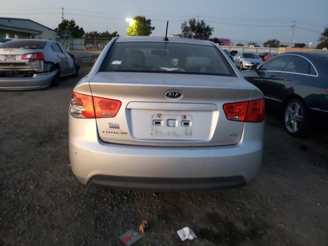 Photo 6 from auction – 2011 KIA FORTE EX with VIN KNAFU4A22B5391631