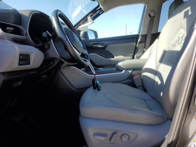 Photo 7 from auction – 2020 TOYOTA HIGHLANDER with VIN 5TDGZRBH4LS005747