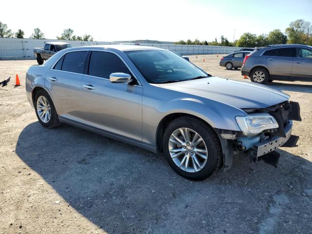 Photo 4 from auction – 2016 CHRYSLER 300C with VIN 2C3CCAEG7GH127905