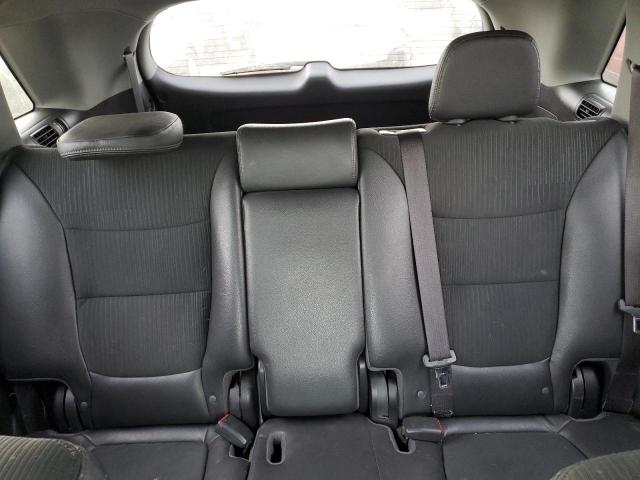 Photo 10 from auction – 2011 KIA SORENTO EX with VIN 5XYKUDA27BG053442