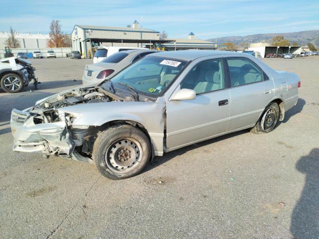 Photo 1 from auction – 2001 TOYOTA CAMRY LE with VIN 4T1BF22K21U959536