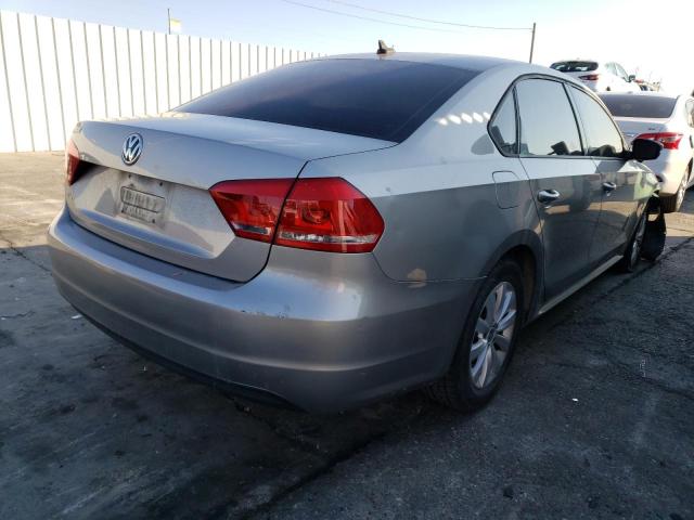Photo 3 from auction – 2014 VOLKSWAGEN PASSAT S with VIN 1VWAP7A3XEC007736