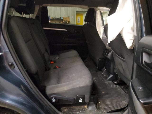 Photo 10 from auction – 2017 TOYOTA HIGHLANDER with VIN 5TDBZRFH9HS366824