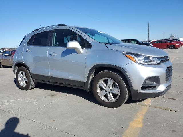 Photo 4 from auction – 2017 CHEVROLET TRAX 1LT with VIN 3GNCJLSB3HL285339