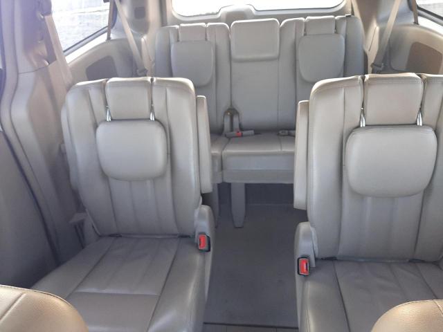 Photo 10 from auction – 2013 CHRYSLER TOWN & COU with VIN 2C4RC1BG3DR653786