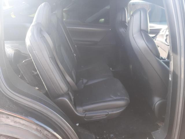 Photo 10 from auction – 2017 TESLA MODEL X with VIN 5YJXCDE2XHF050005