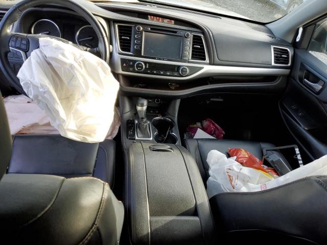 Photo 8 from auction – 2019 TOYOTA HIGHLANDER with VIN 5TDJZRFH3KS951983