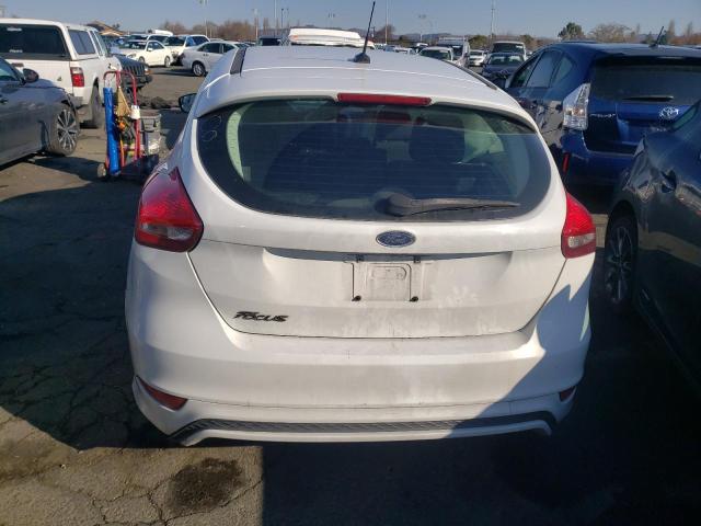 Photo 6 from auction – 2015 FORD FOCUS SE with VIN 1FADP3K29FL324932