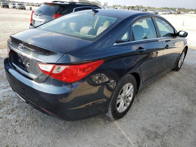 Photo 3 from auction – 2011 HYUNDAI SONATA GLS with VIN 5NPEB4AC7BH196086