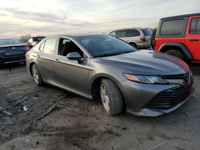 Photo 4 from auction – 2018 TOYOTA CAMRY with VIN 4T1B11HK9JU021307