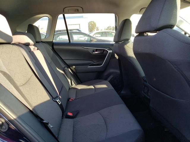 Photo 11 from auction – 2021 TOYOTA RAV4 XLE with VIN 2T3W1RFVXMW127600